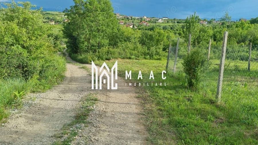 Teren Construcții intravilan de 1000 mp, în Daia