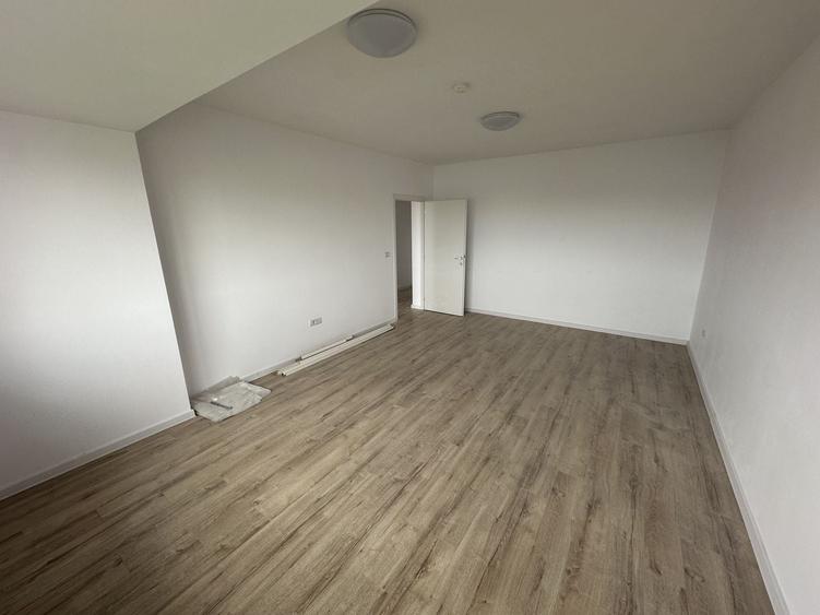 Apartament cu 2 camere semidecomandat în Bucovina