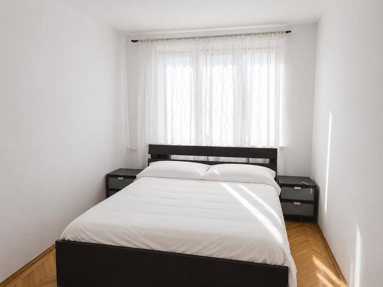 Apartament cu 2 camere decomandat în Tineretului