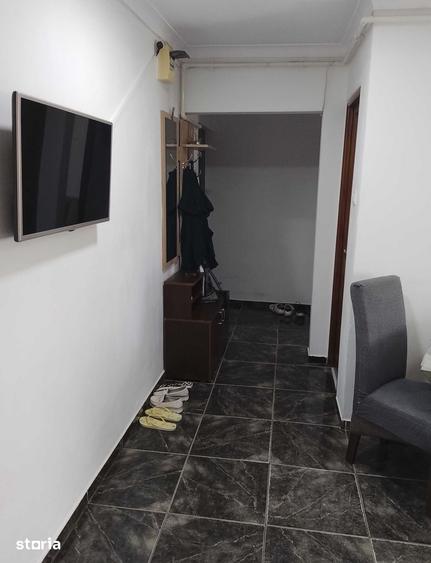 Apartament cu 3 camere, 67 mp, et. 3 din 4, St. Fagarasului , Micro 16 - 4