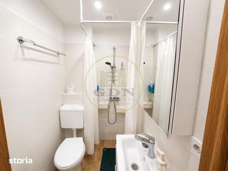 Apartament cu 3 camere, mobilat în 1 Mai