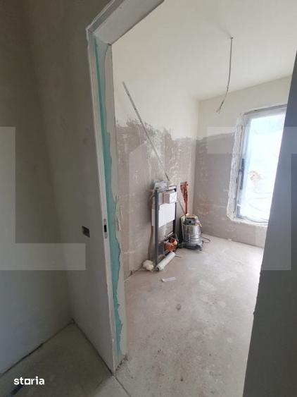 Casă cu 5 camere cu Teren 604 Mp în Ronaț