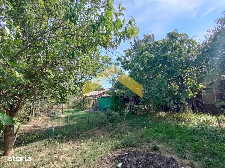 Casă cu 2 camere cu Teren 600 Mp în Central