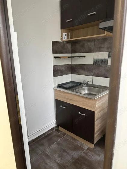 Garsonieră decomandată în Horia