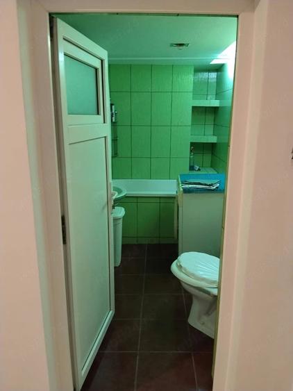 Casă cu Teren 200 Mp în Central