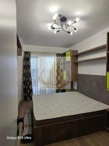 Apartament cu 3 camere decomandat în Giurgiului