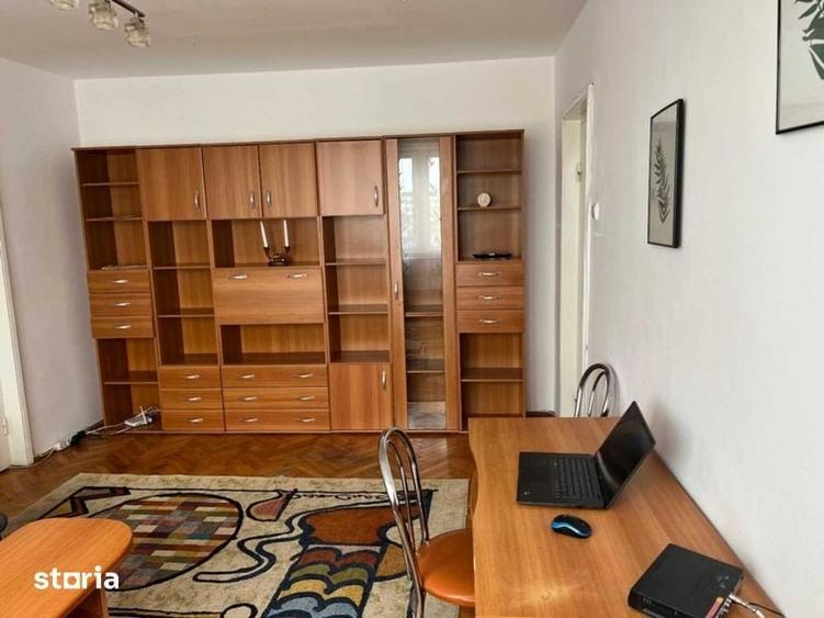 Apartament cu 2 camere semidecomandat în Mărăști