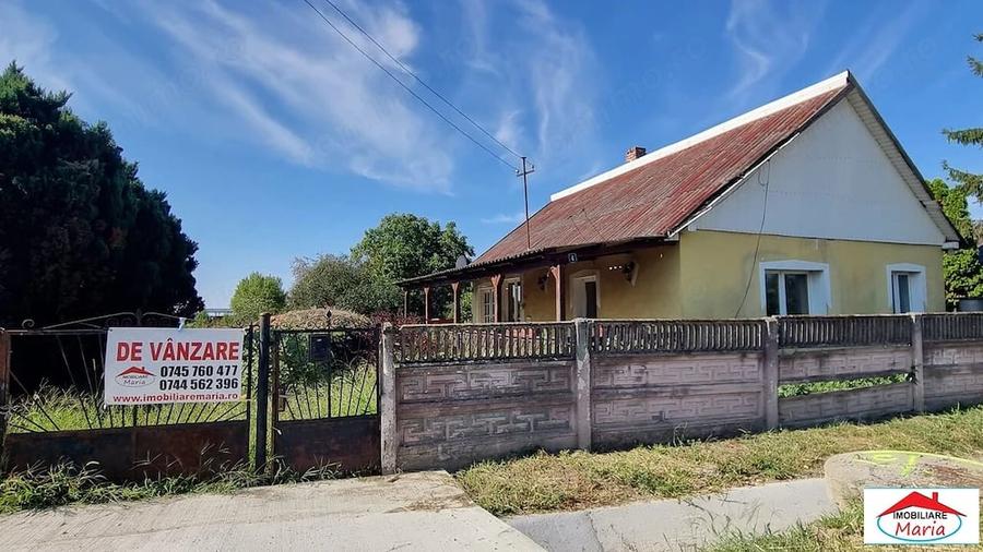 Casă în Apa