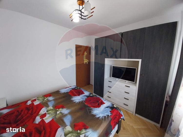 Apartament cu 3 camere decomandat în Calea Severinului