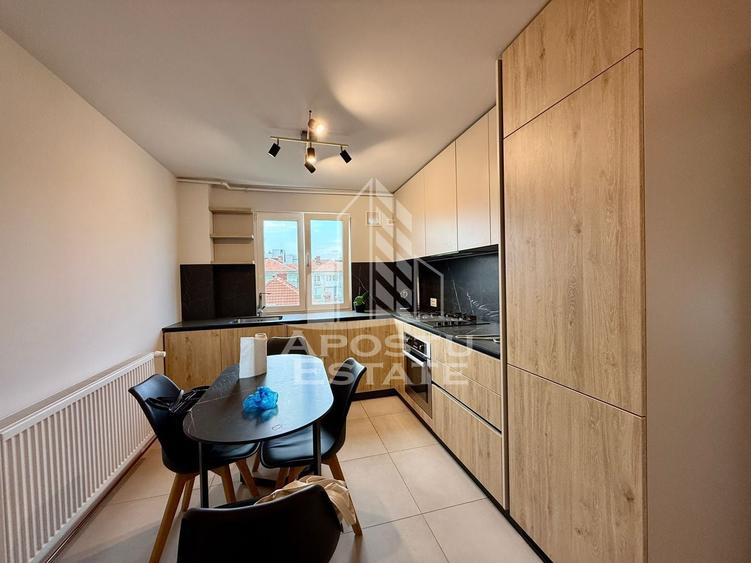 Apartament cu 3 camere decomandat, mobilat în Olimpia-Stadion