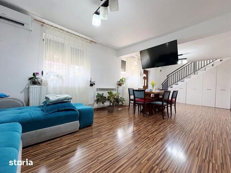 Casă cu 5 camere cu Teren 249 Mp în Valu lui Traian