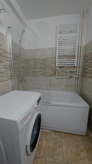 Apartament cu 2 camere decomandat în Cantemir