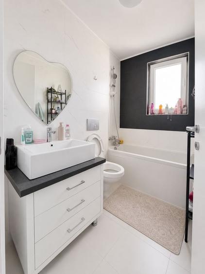 Apartament cu 4 camere în Crețuleasca