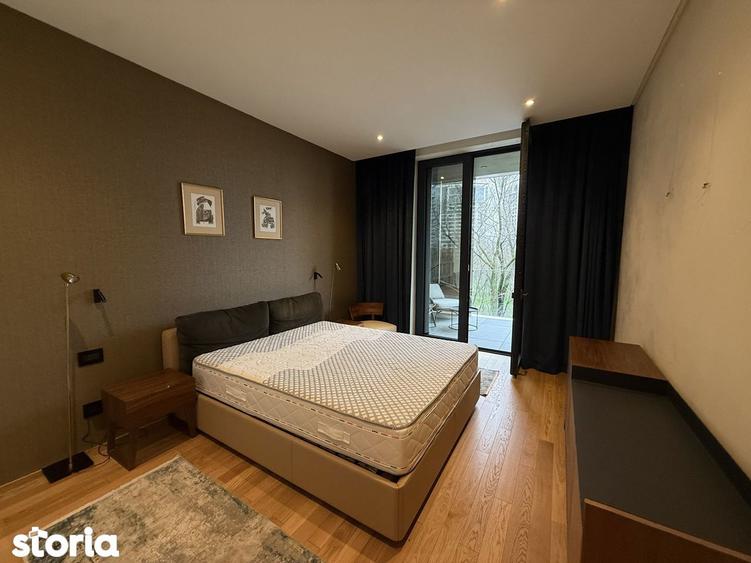 Apartament cu 4 camere în Ultracentral