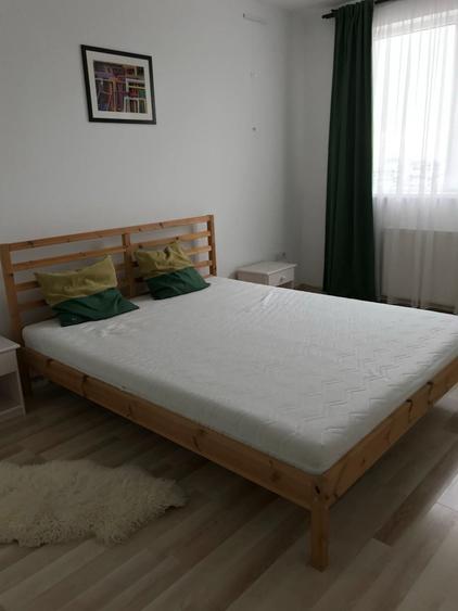 Apartament cu 2 camere decomandat în Calea Turzii
