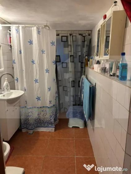 Casă cu 3 camere cu Teren 1400 Mp în Iratoșu