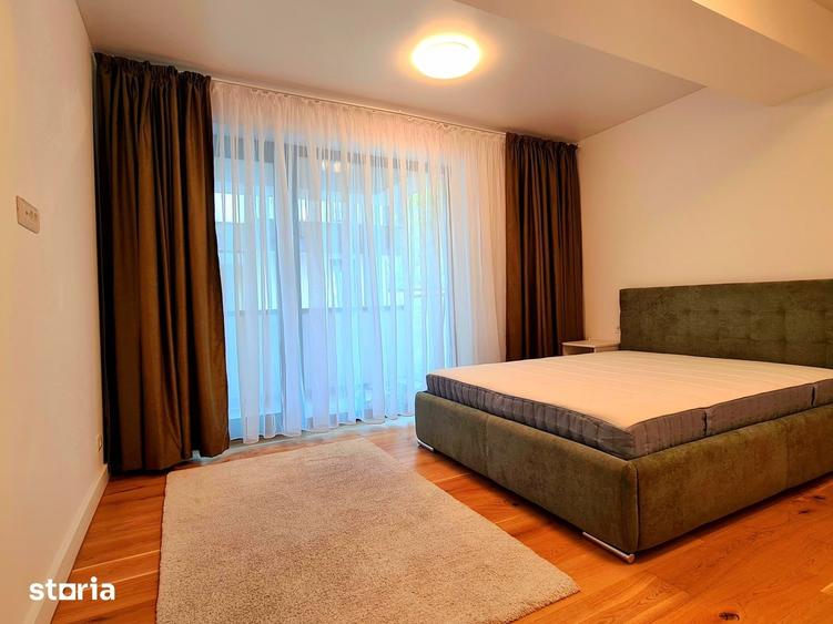Apartament cu 3 camere decomandat în Vitan