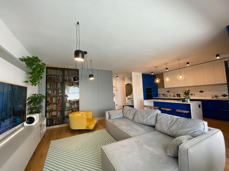 Apartament cu 4 camere decomandat, mobilat în Băneasa