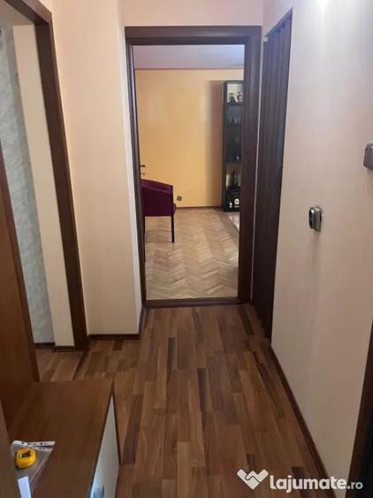 Apartament cu 4 camere decomandat, mobilat în Brazda lui Novac