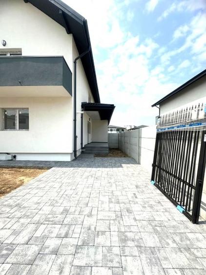 Duplex cu 4 camere cu Canalizare în Bragadiru