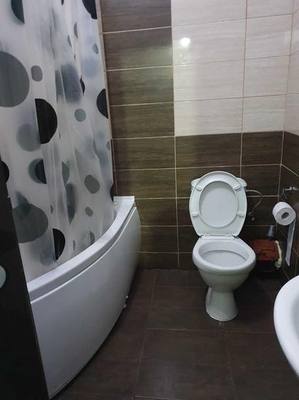 Apartament cu 3 camere semidecomandat în Chiajna