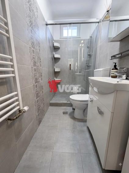 Casă cu 4 camere cu Teren 346 Mp în Ronaț