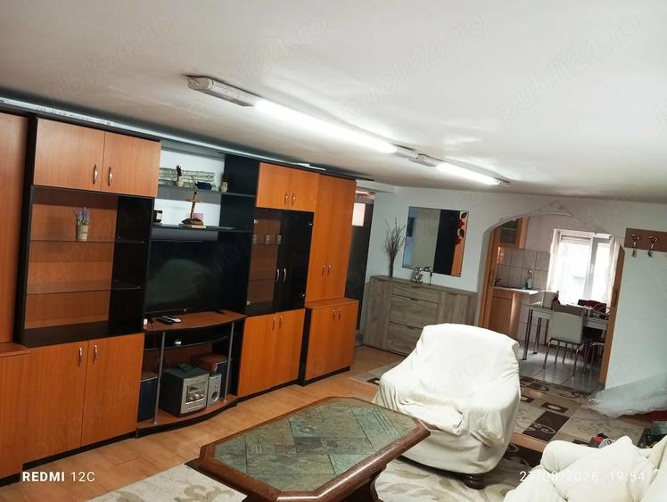 Apartament cu 4 camere decomandat în Torontalului