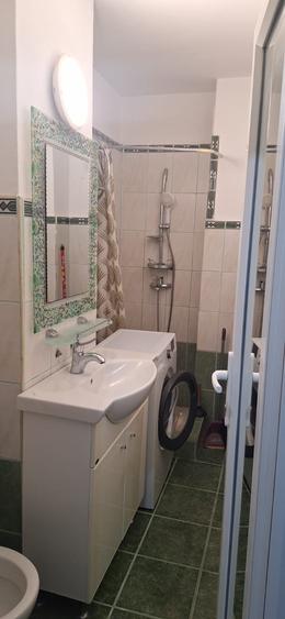 Garsonieră decomandată în Salca