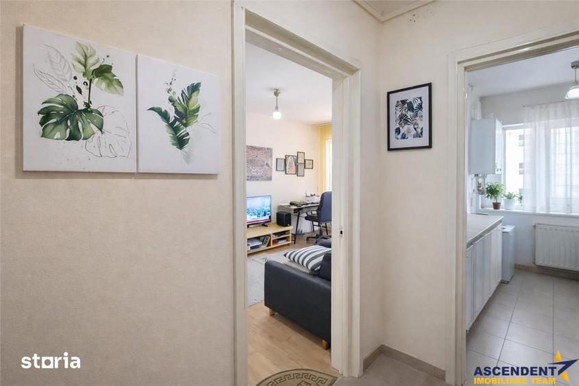Apartament cu 2 camere semidecomandat, mobilat în Aleea Carpați