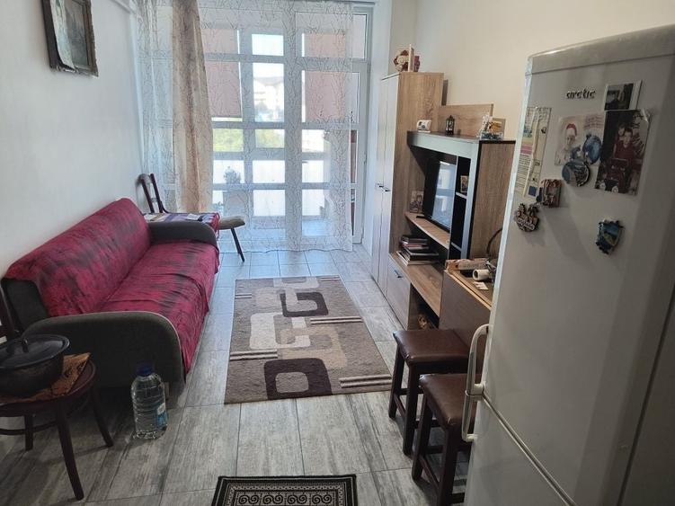 Apartament cu 2 camere semidecomandat în Lunca Cetățuii
