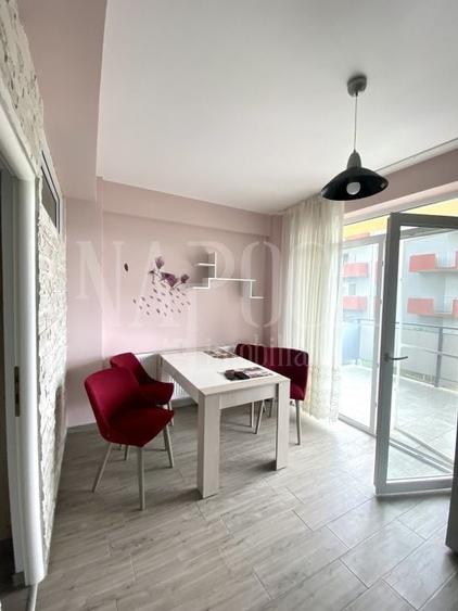 Apartament cu 3 camere semidecomandat în Florești — fotografia 2