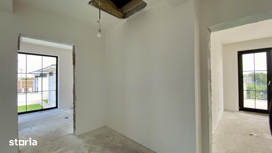 Casă cu 4 camere cu Teren 450 Mp în Miroslava