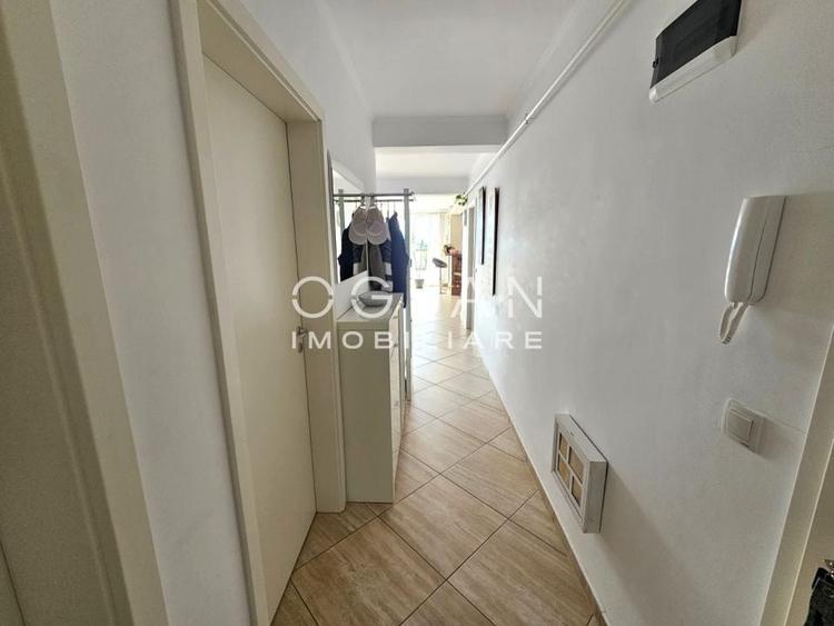 Penthouse cu 3 camere decomandat, mobilat în Șelimbăr