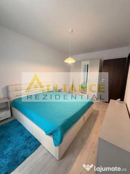 Apartament cu 3 camere decomandat în Metalurgiei