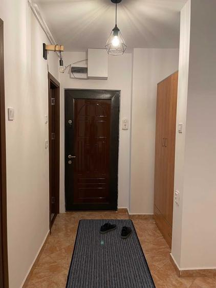 Garsonieră decomandată în Militari