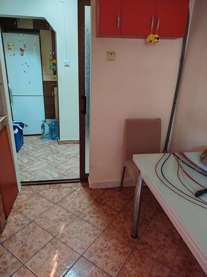 Apartament cu 2 camere decomandat în Berca