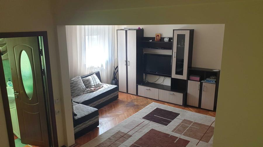 Garsonieră decomandată în Exterior Vest