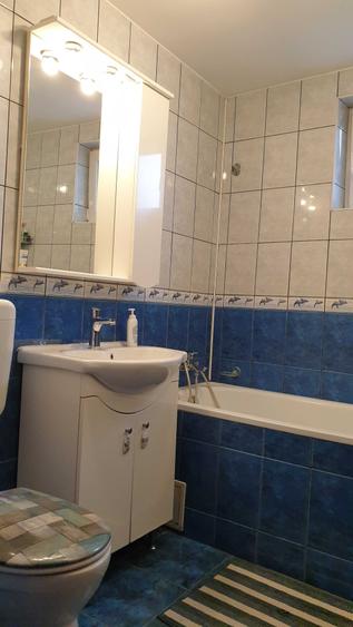 Apartament cu 3 camere decomandat în Rahova