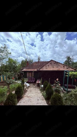 Casă cu 3 camere cu Teren 2700 Mp în Bertea