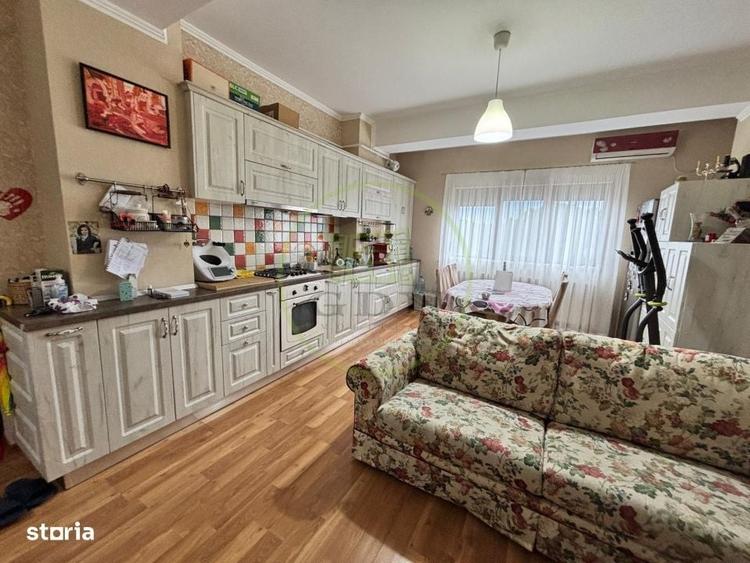 Apartament cu 3 camere în Albești