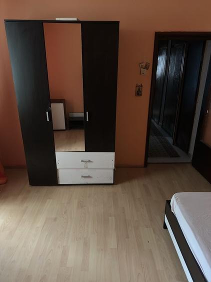 Apartament cu 3 camere în Cornișa