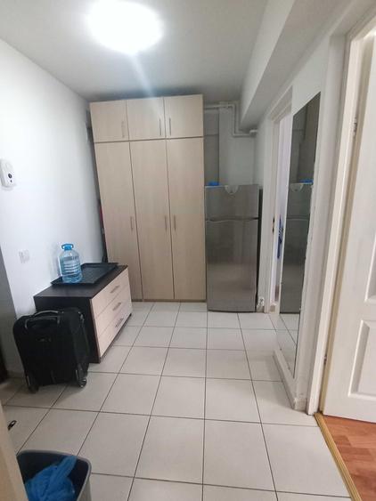 Garsonieră decomandată în Calea Turzii