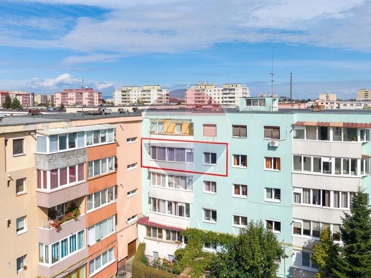 Apartament cu 2 camere decomandat în Astra