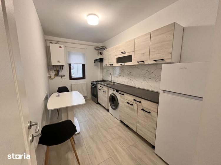 Garsonieră decomandată în Ciurea