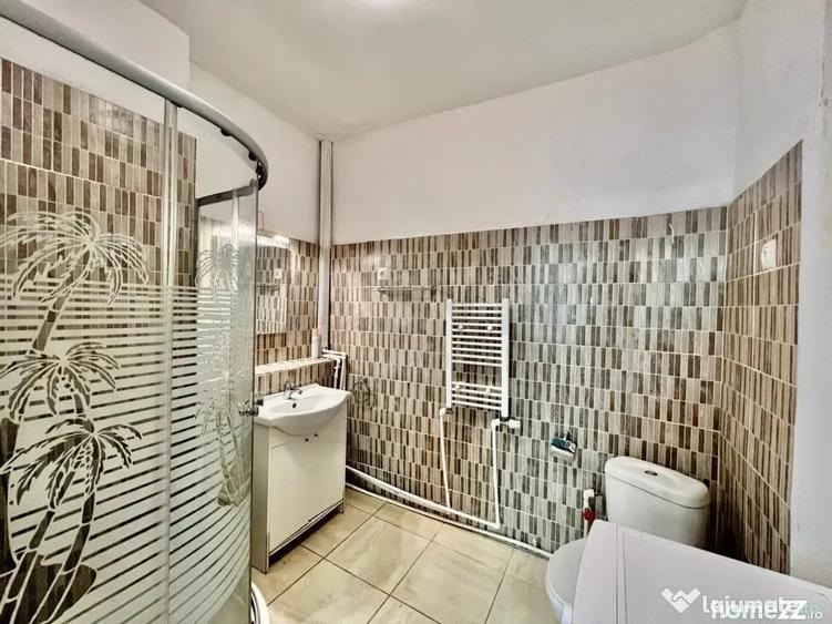 Casă cu 5 camere cu Canalizare în Universitate