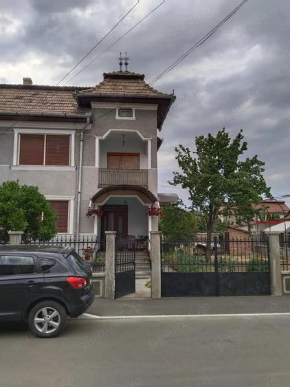Casă cu 3 camere cu Teren 310 Mp în Câmpia Turzii