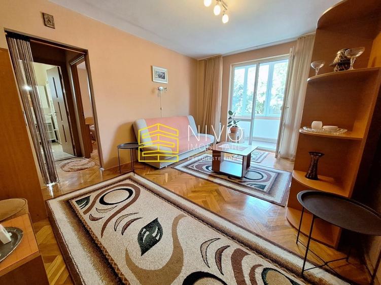 Apartament cu 2 camere semidecomandat, mobilat în 7 Noiembrie