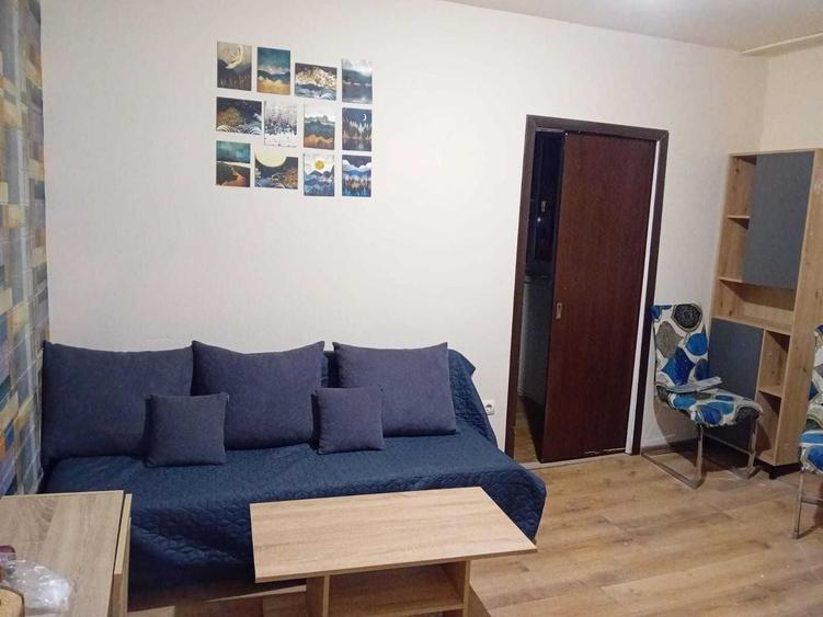 Apartament cu 3 camere semidecomandat, mobilat în Gheorgheni