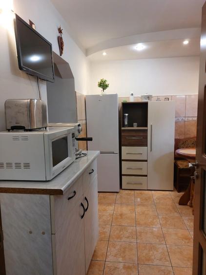 Apartament cu 2 camere decomandat în Sânpetru