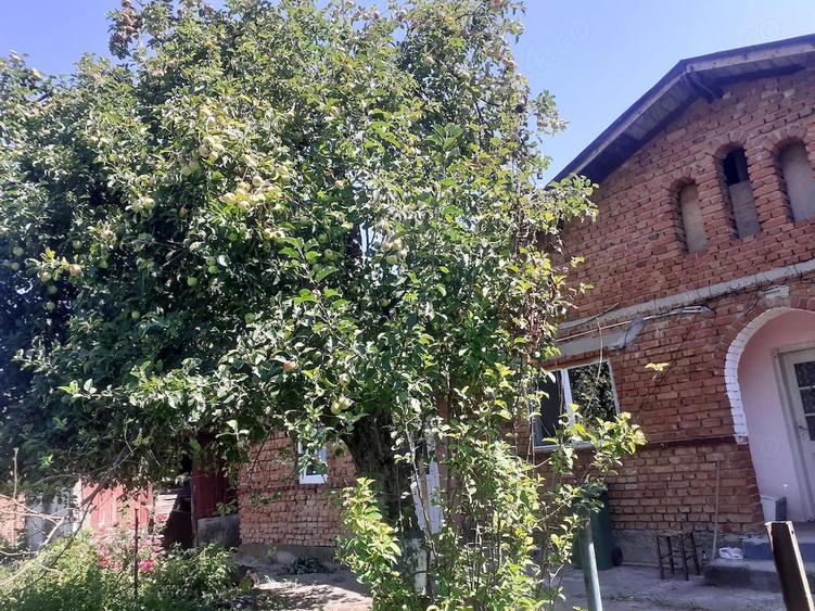 Casă cu 4 camere cu Teren 600 Mp în Puchenii-Moșneni